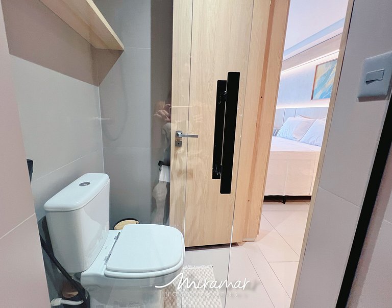 Flat com Varanda no Bessa - MH