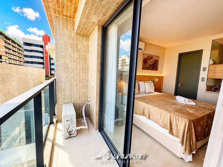 Flat com Varanda P/ 2 Jardim Oceania (MH)