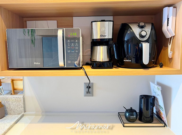 Flat com Varanda P/ 2 Jardim Oceania (MH)