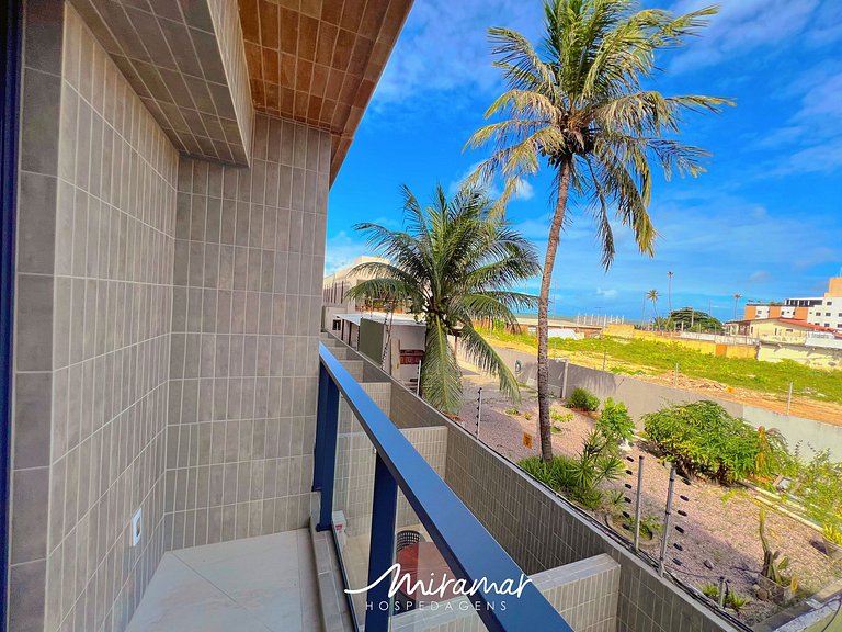 Flat com Varanda P/ 2 Jardim Oceania (MH)