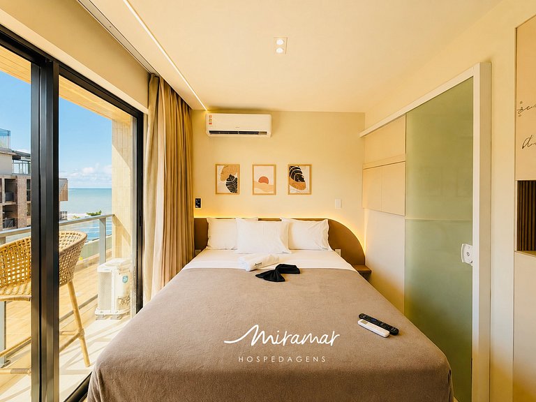 Flat Novo com varanda no Jardim Oceania - (MH)