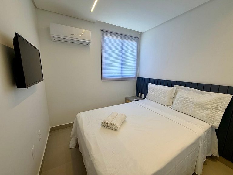 Ap de dois quartos em Ponta de Campina (MH)