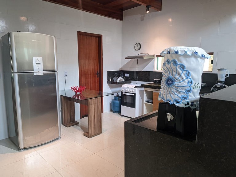 Casa Charmosa com 3 Suítes em Bananeiras MH
