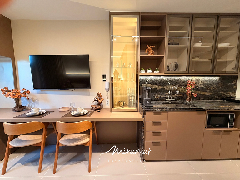 Flat com terraço privativo para 4/pessoa - MH