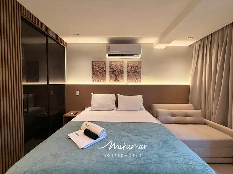 Flat com terraço privativo para 4/pessoa - MH
