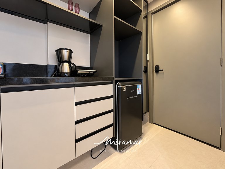 Flat p/4 pessoas no Jardim Oceania - Mondo /MH