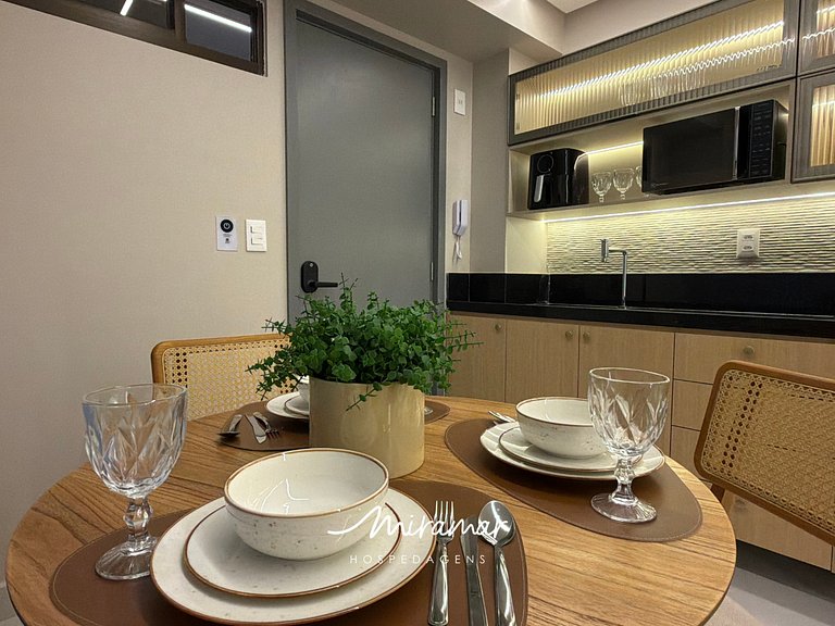 Flat Moderno p/4 pessoas no Jardim Oceania - MH